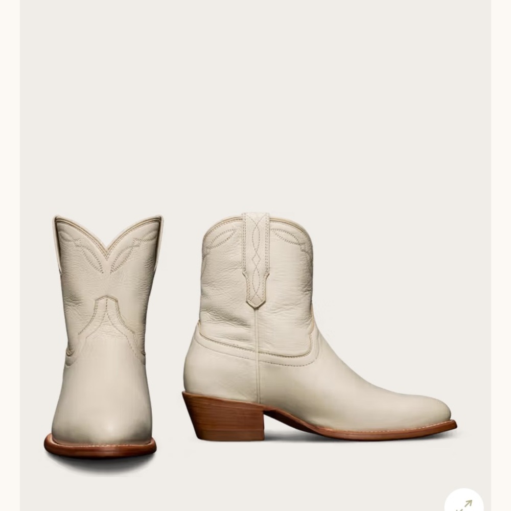 Women's Cream Western Boots